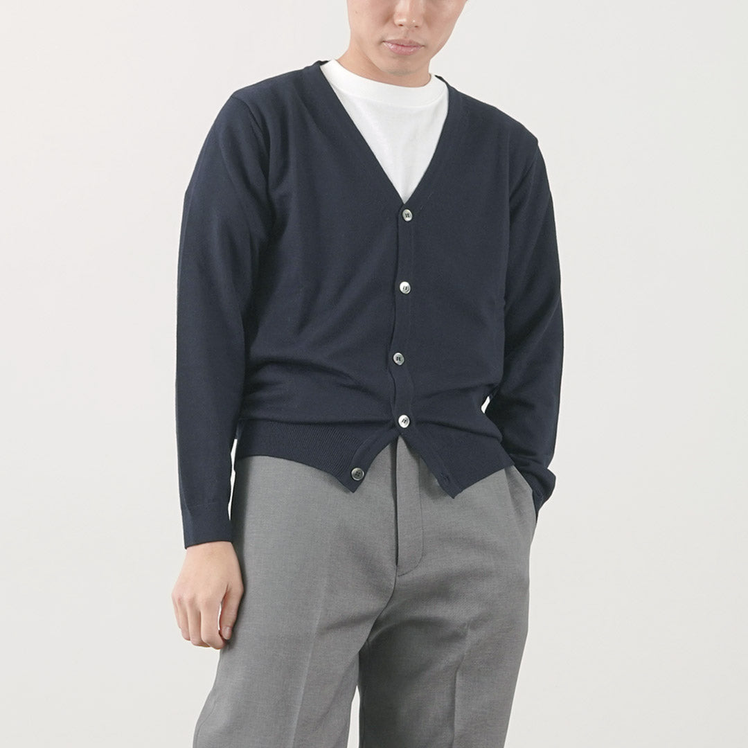 Mooncastle / Extra Fine Merino Wool 카디건