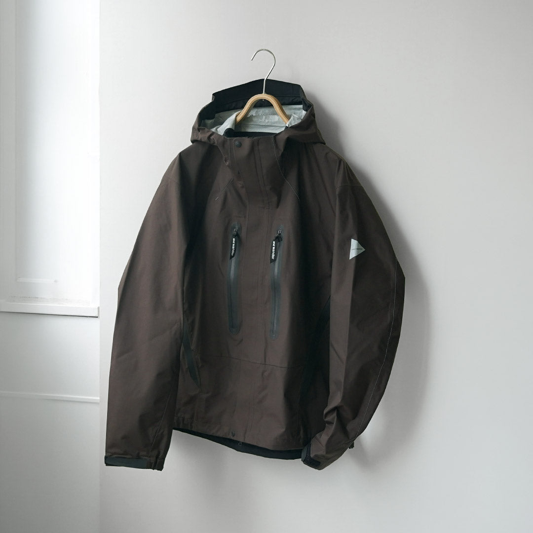 AND WANDER / 2.5-Layer Hiker Rain Jacket