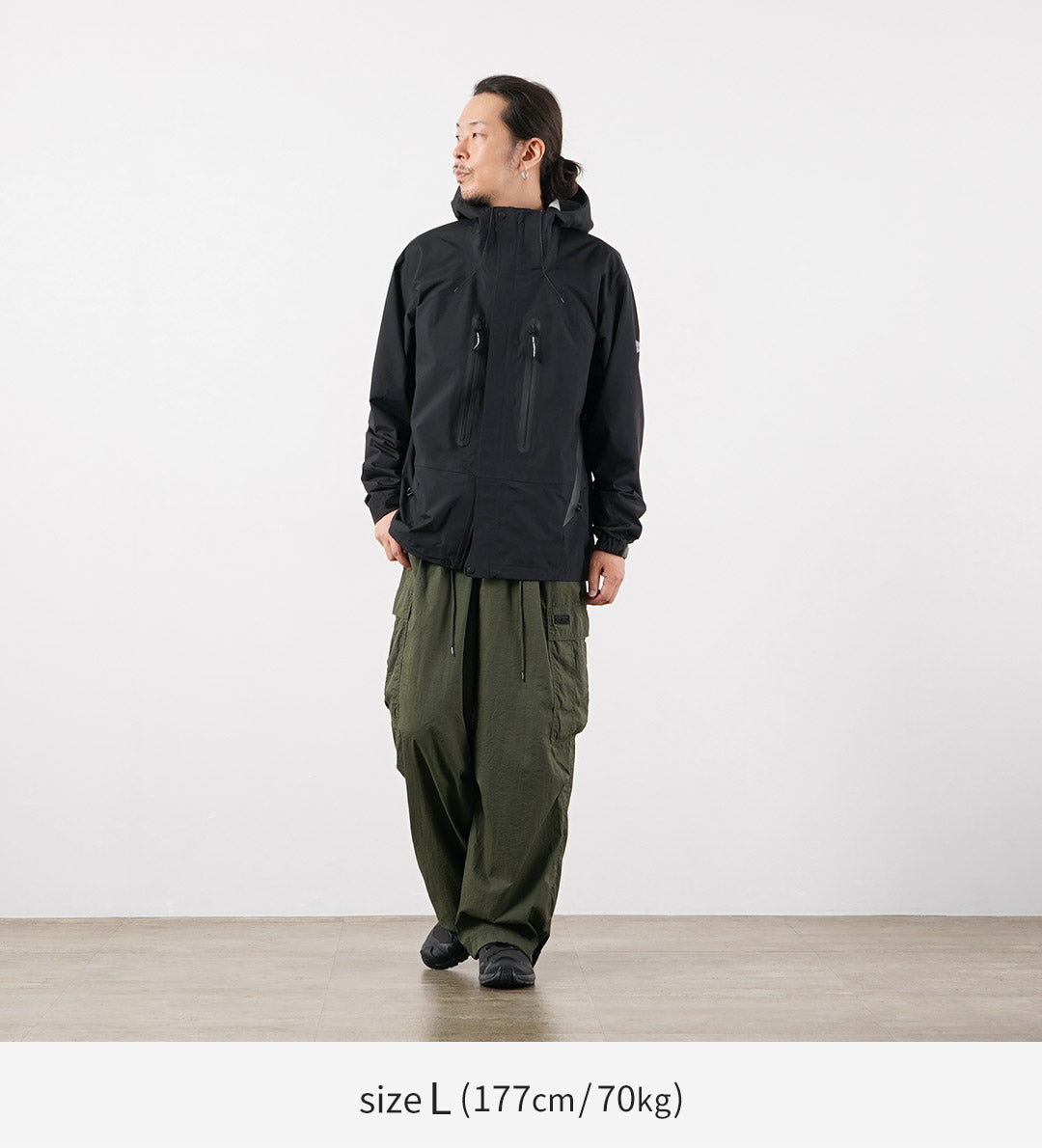 AND WANDER / 2.5-Layer Hiker Rain Jacket
