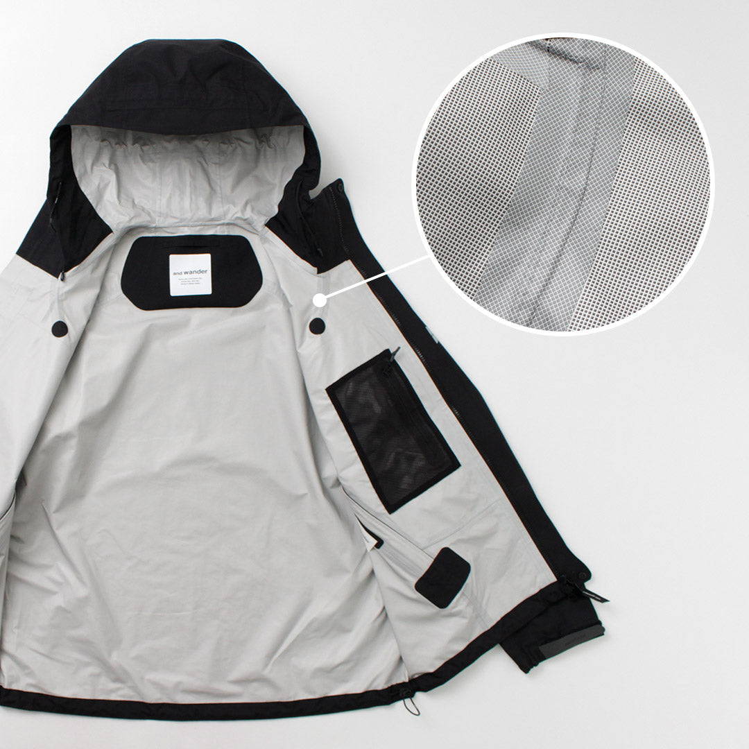 AND WANDER / 2.5-Layer Hiker Rain Jacket