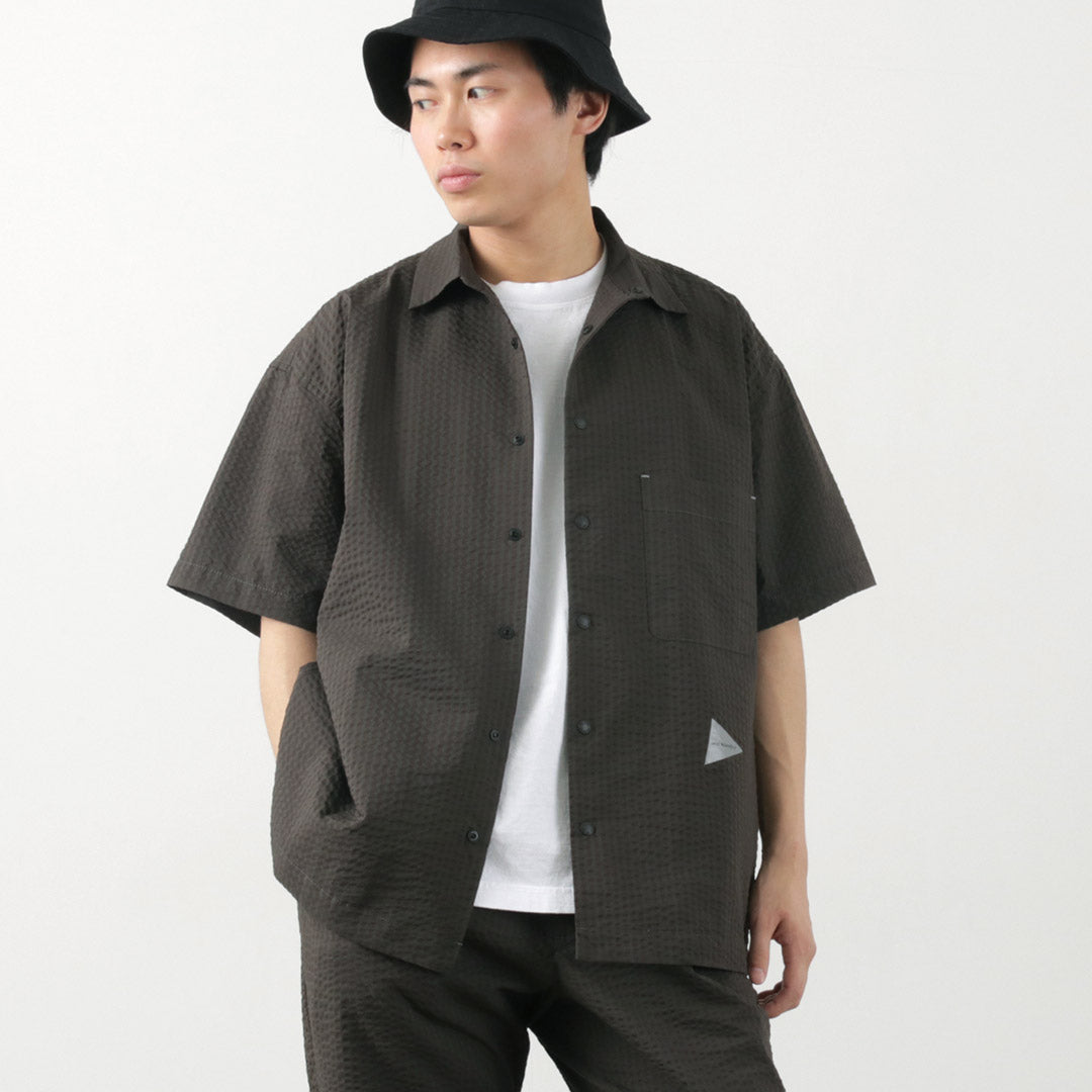 AND WANDER / Dry Soft Seersucker Short Sleeve Shirt