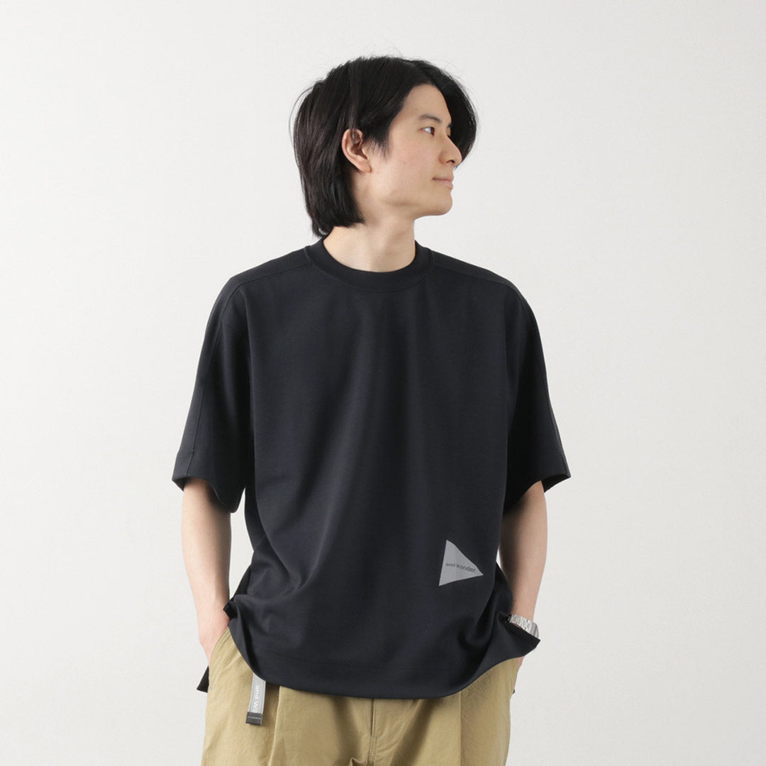 AND WANDER / UV-cut dry short sleeve t-shirt