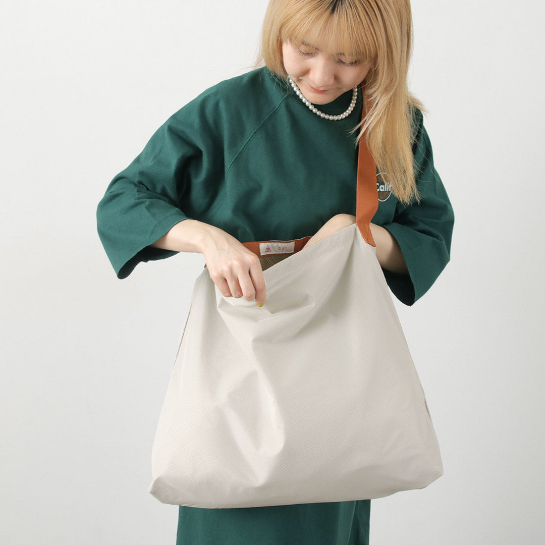 DIP/DZT / Tote bag