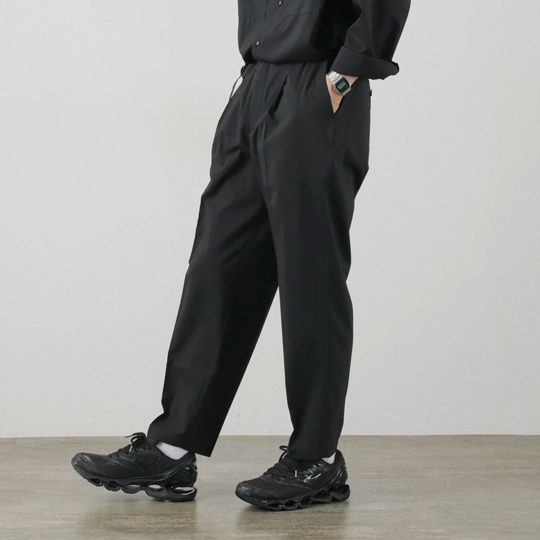 WHITE MOUNTAINEERING / 1 Tuck Belted Pants