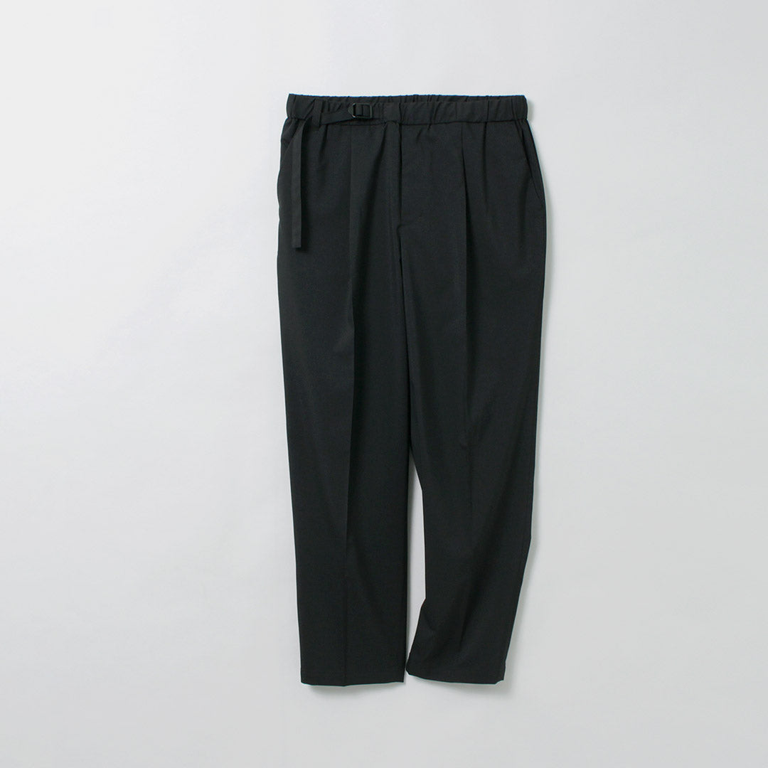 Pantalon blanc / 1 pantalon ceinturé