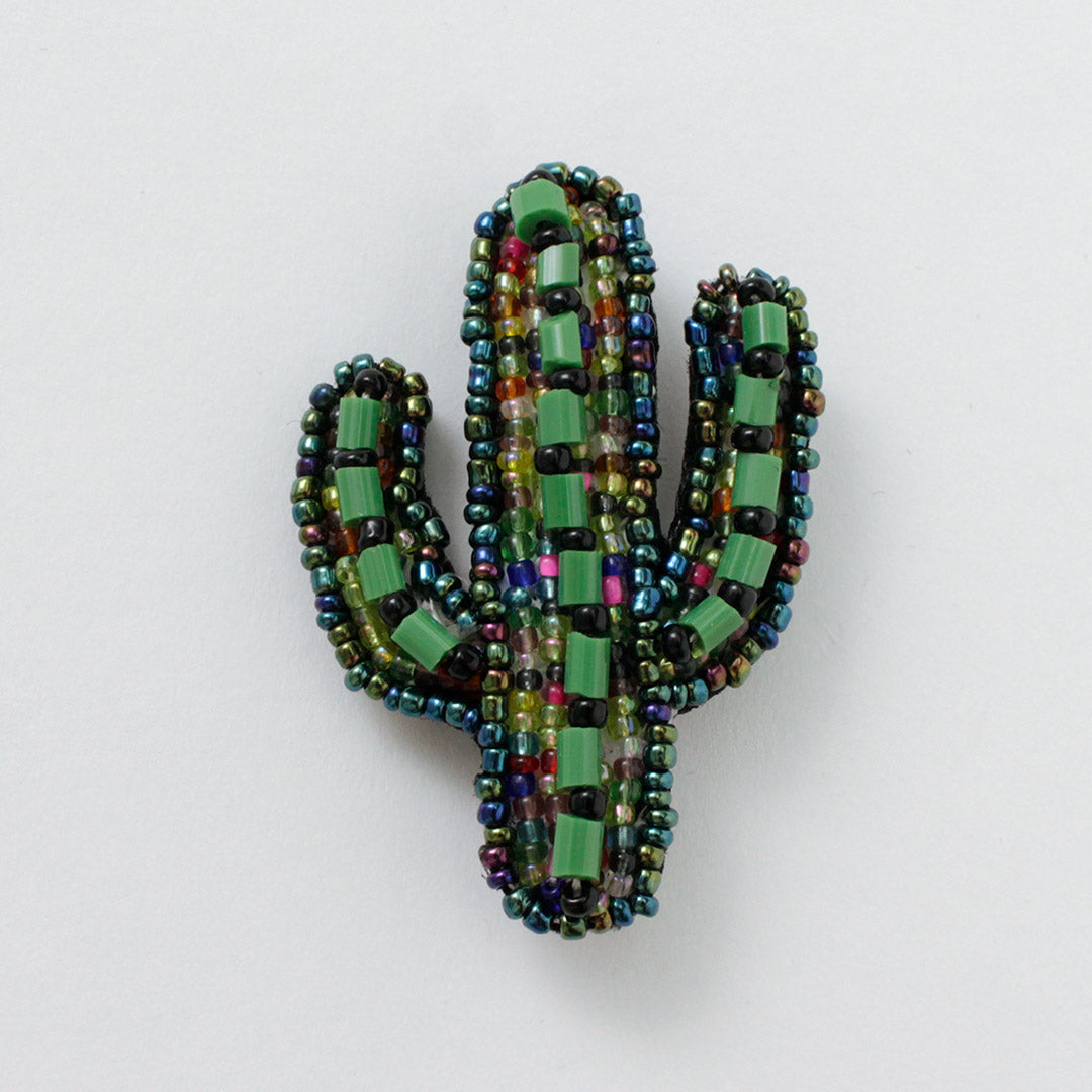 BEADED ACCESSORIES / Beaded pin badge M