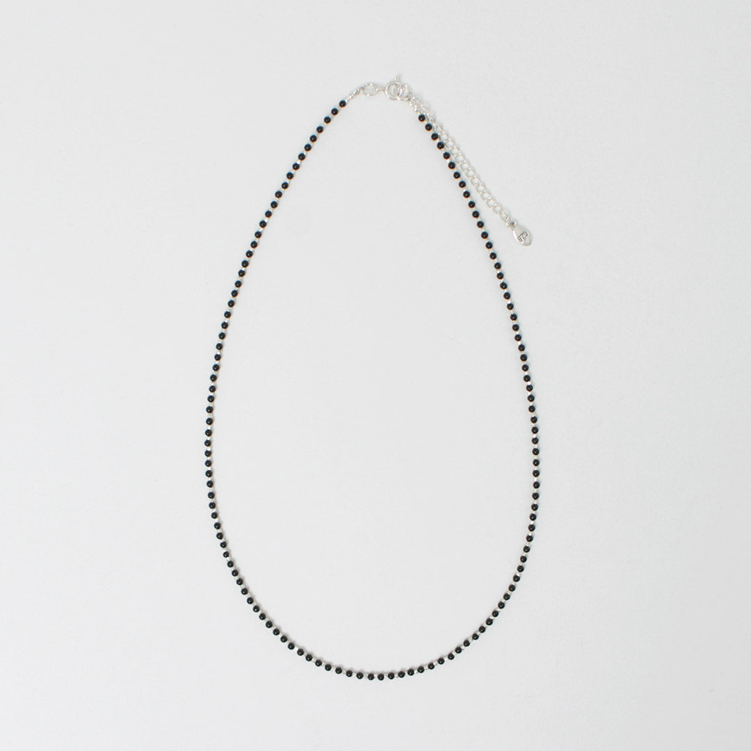 Chalisa T .. / Black Onyx Beads Collar de cadena de bola de plata 925 Plata