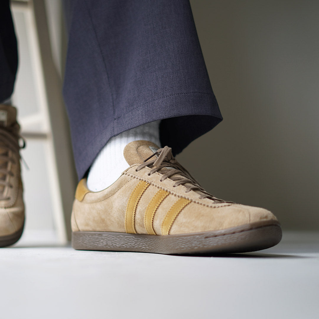 Baskets Adidas Originals / Tobacco