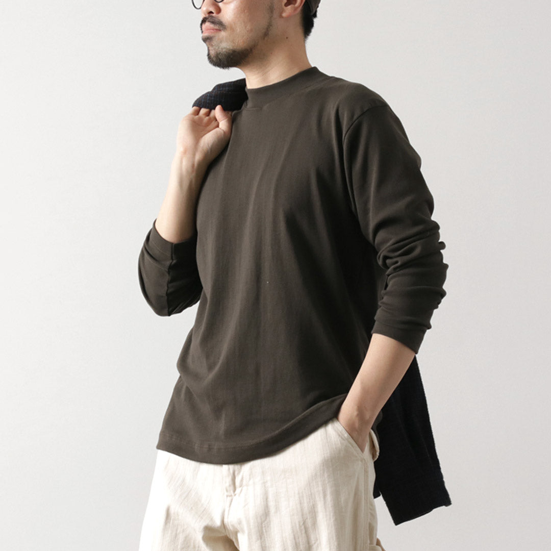 GICIPI / Delfino Crew Neck Basic Fit Long Sleeve Cut and Sewn