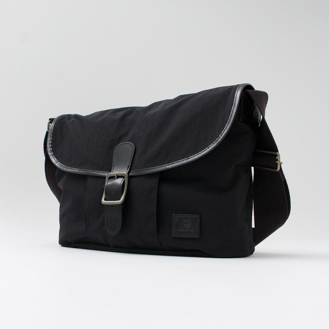 GLENROYAL / Flap Shoulder Bag Nylon Tussah