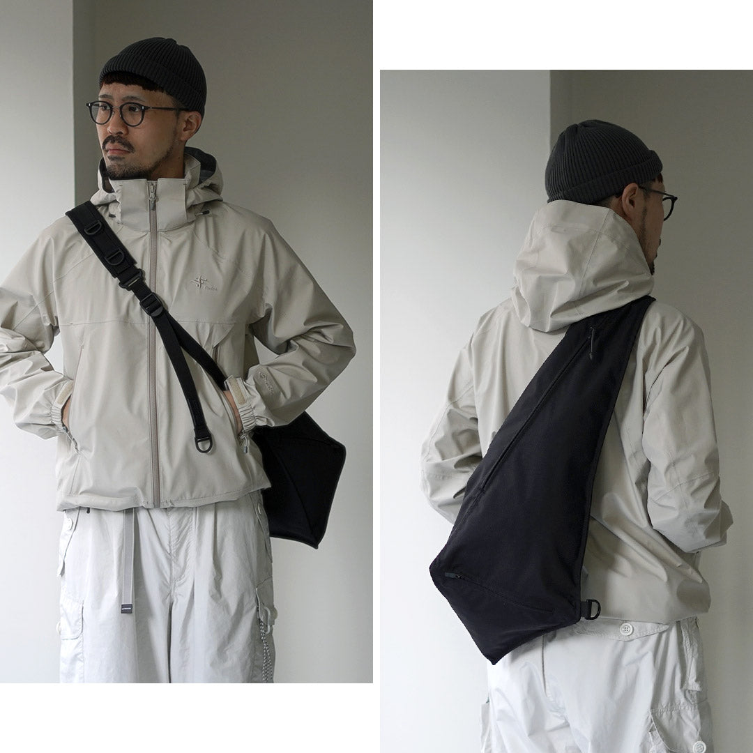 BAICYCLON BY BAGJACK / BCL-73 Triangle One Strap Bag