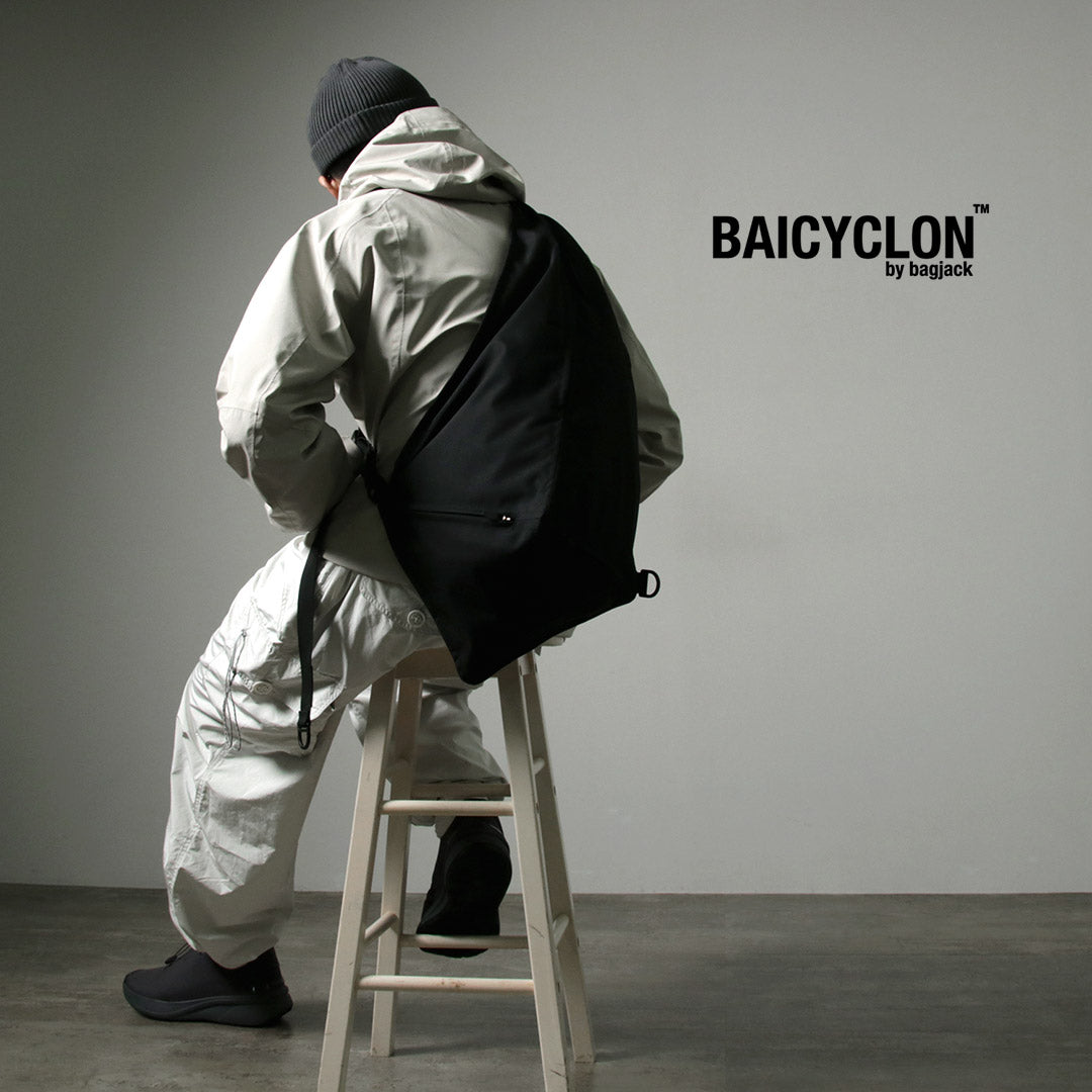 BAICYCLON BY BAGJACK / BCL-73 Triangle One Strap Bag