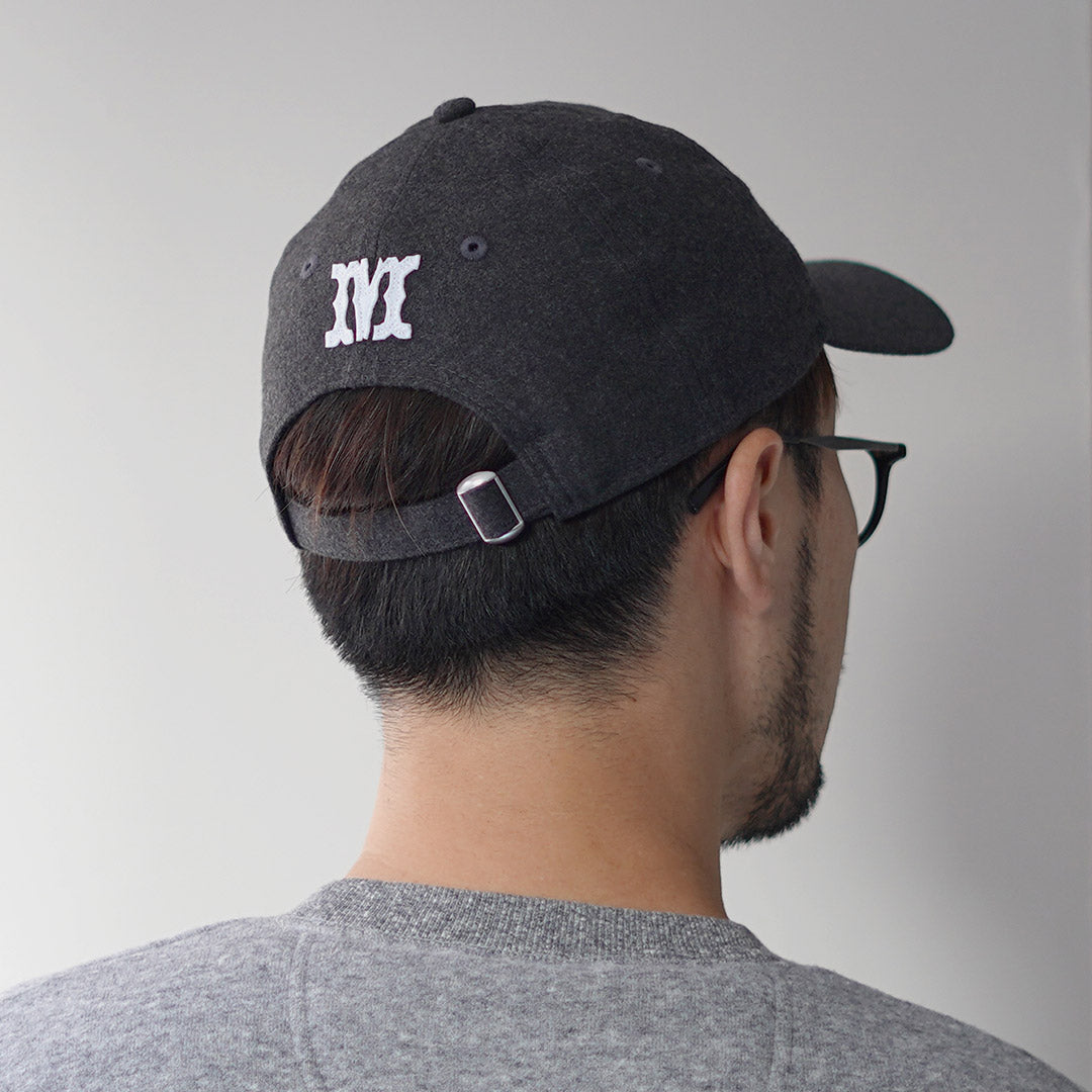 White Mountaineering / White Mountaineering New Era Collaboration 6 panel de logotipo Cap