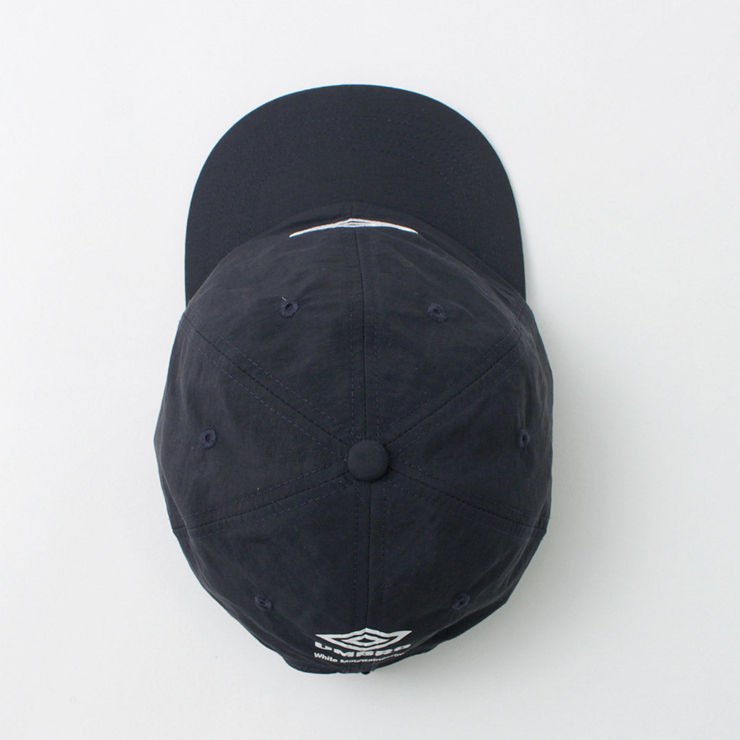 Mountaine d'alpinisme blanc x umbro / 6 casquette de panneau