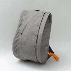 gray / F