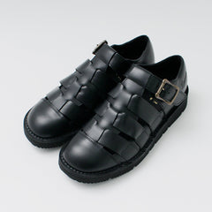 black / 8