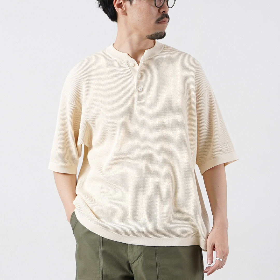 HEALTHKNIT / Henley Neck Short Sleeve Knit T-Shirt 2026 Model