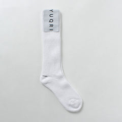 white / F