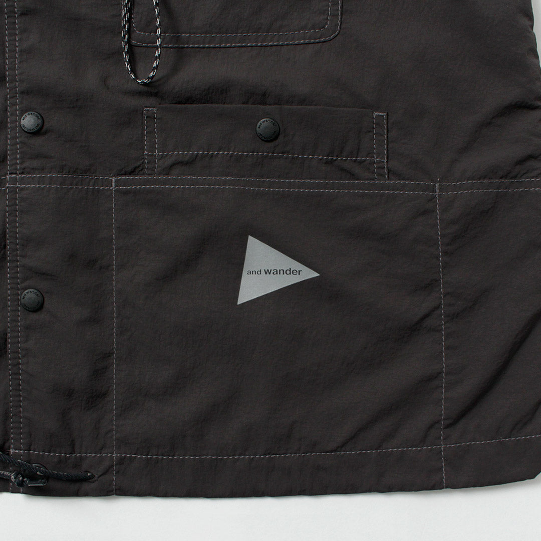 AND WANDER / Crinkle Nylon Shirt Jacket