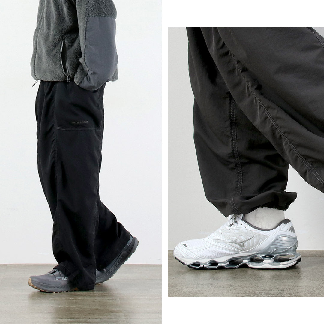 AND WANDER / Crinkle Nylon Pants