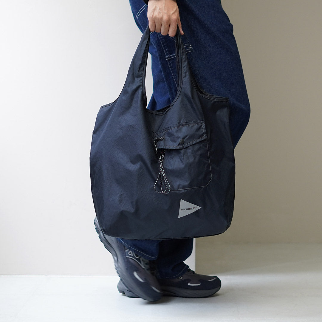 AND WANDER / Glosario Bolso de bolsillo