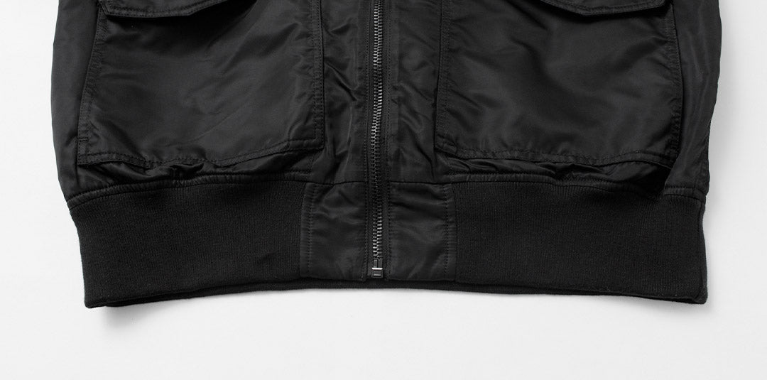 WHITE MOUNTAINEERING / Alpha Industries 콜라보레이션 MA-1 재킷