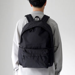 black / F