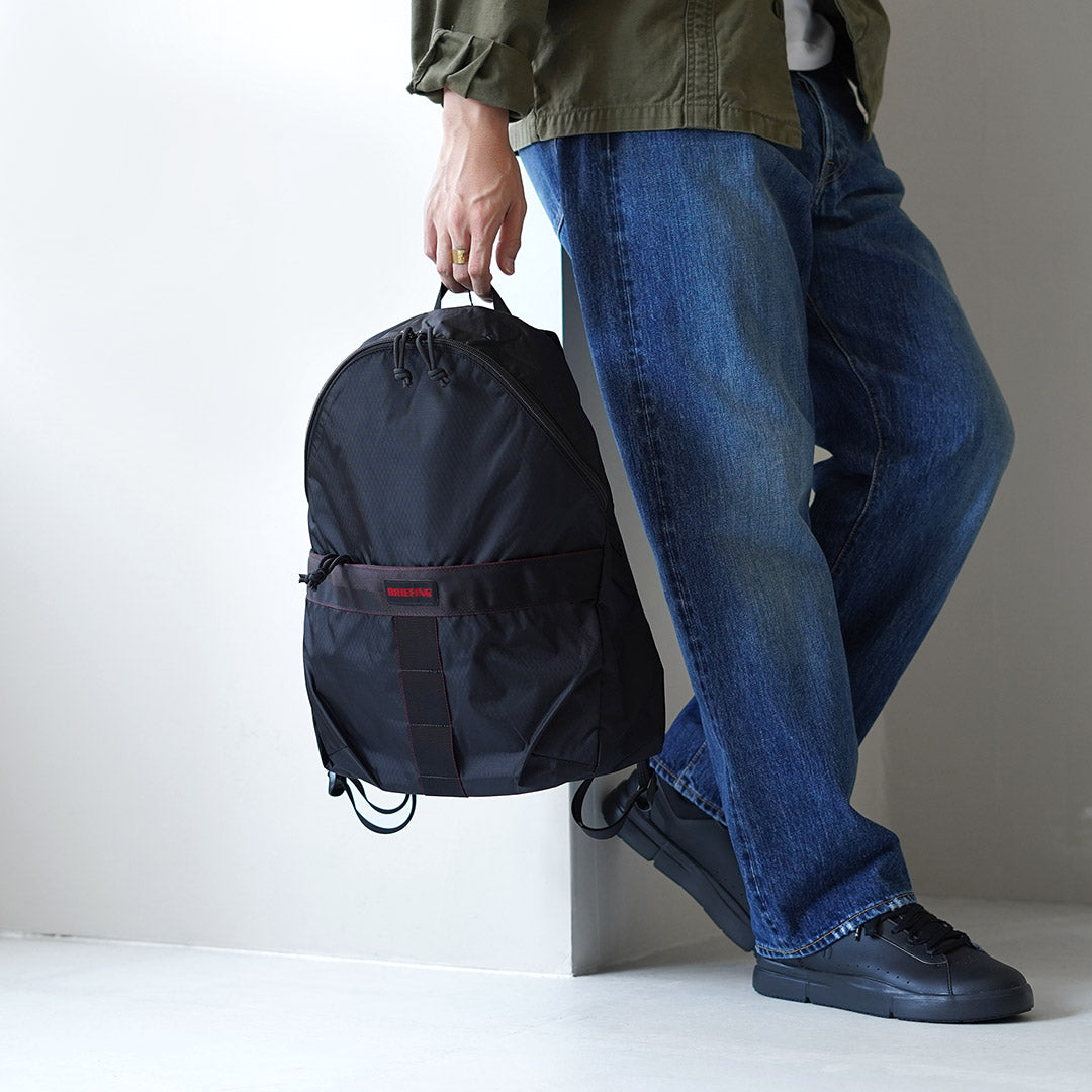 BRIEFING / Packable Daypack
