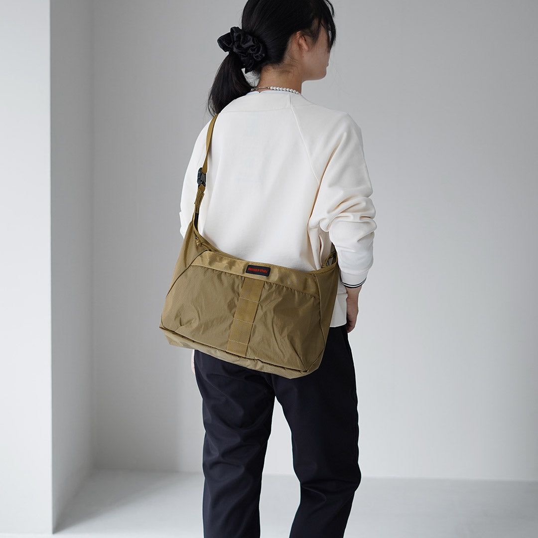 BRIEFING / Packable Shoulder Bag