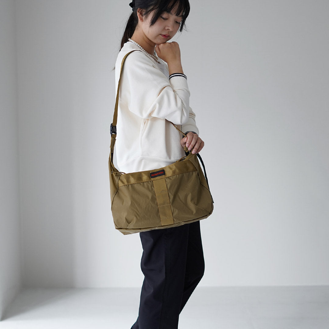 BRIEFING / Packable Shoulder Bag