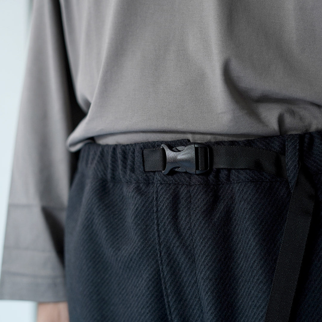 FUJITO / Recycled Wool Twill N.O.UN Beltless Pants