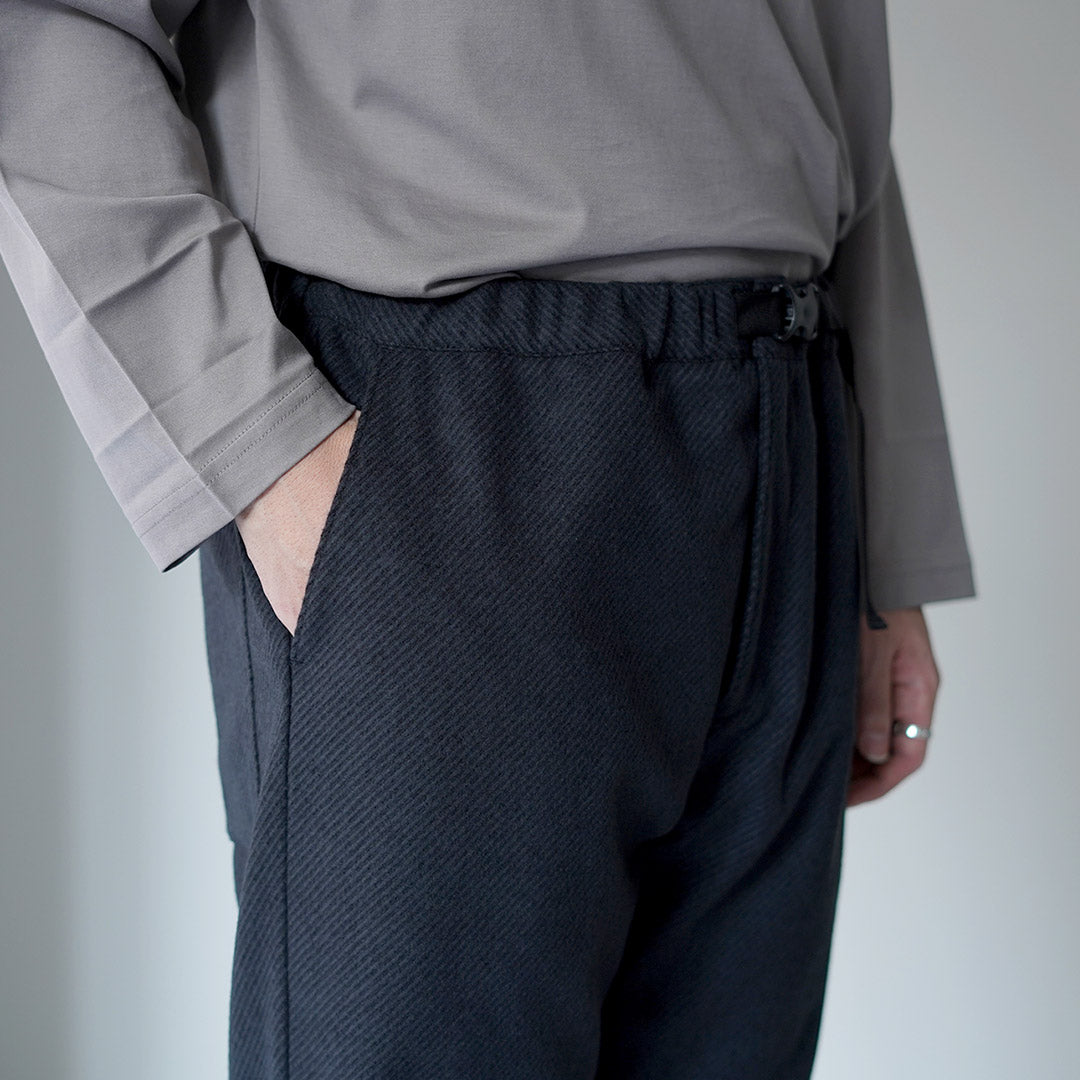 FUJITO / Recycled Wool Twill N.O.UN Beltless Pants