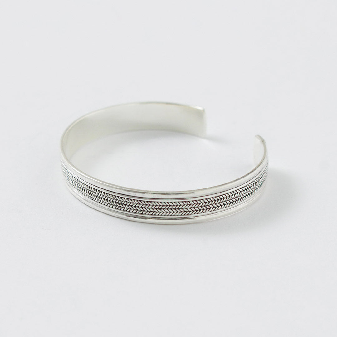 TMW / Sterling Silver Chain Bangle