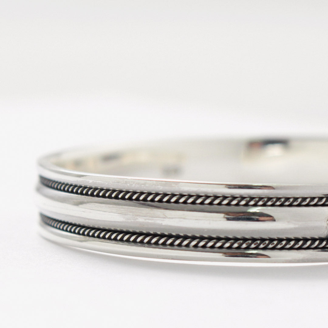 TMW / Sterling Silver Wide Bangle