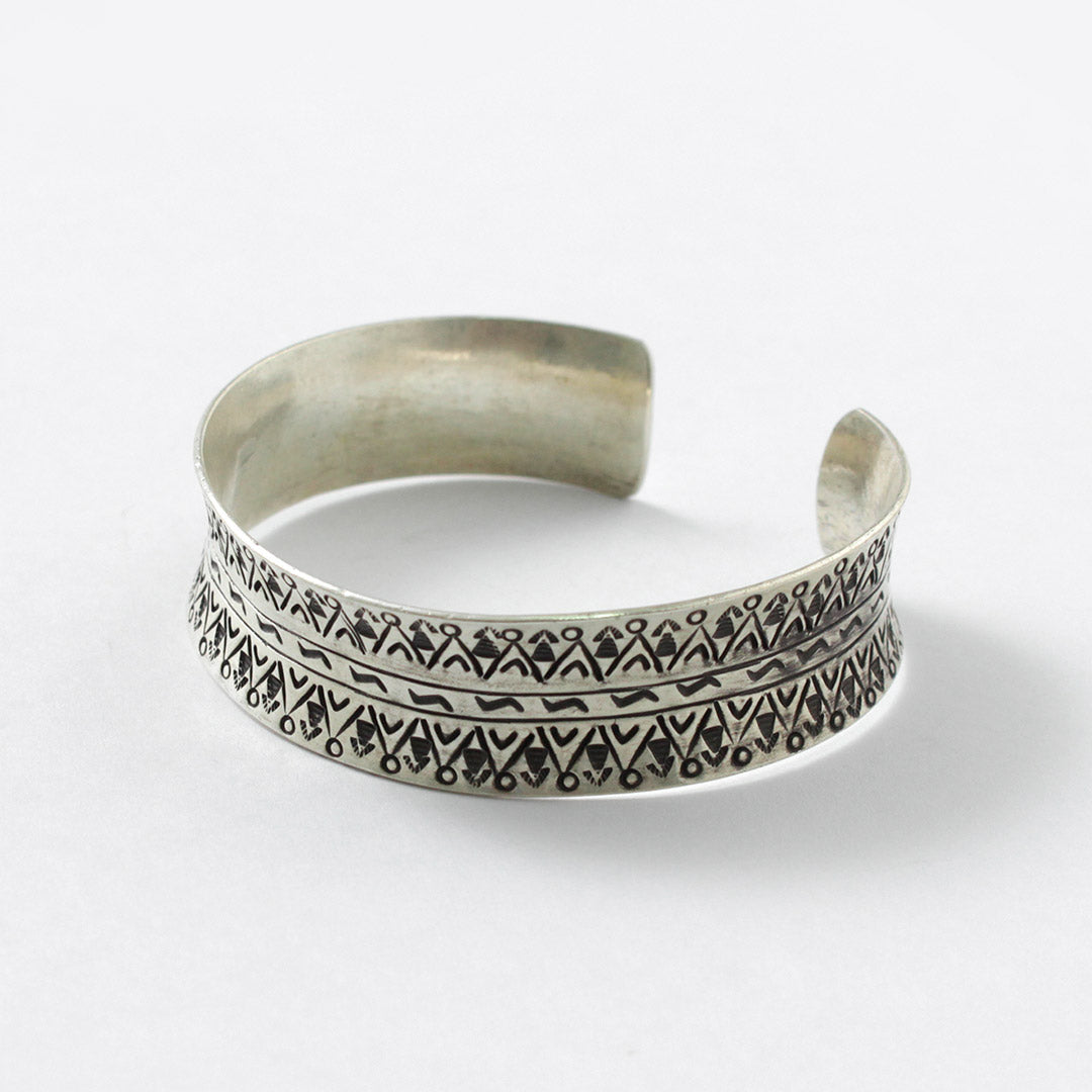 phaduA / Karen Silver Wide Bangle Mountain River