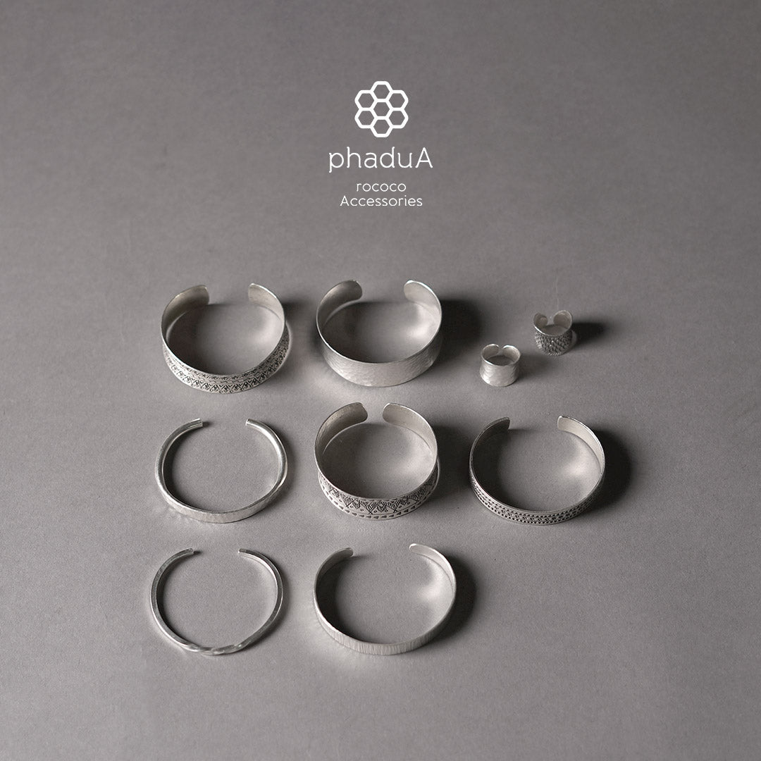 phaduA / Karen Silver Wide Bangle Mountain River