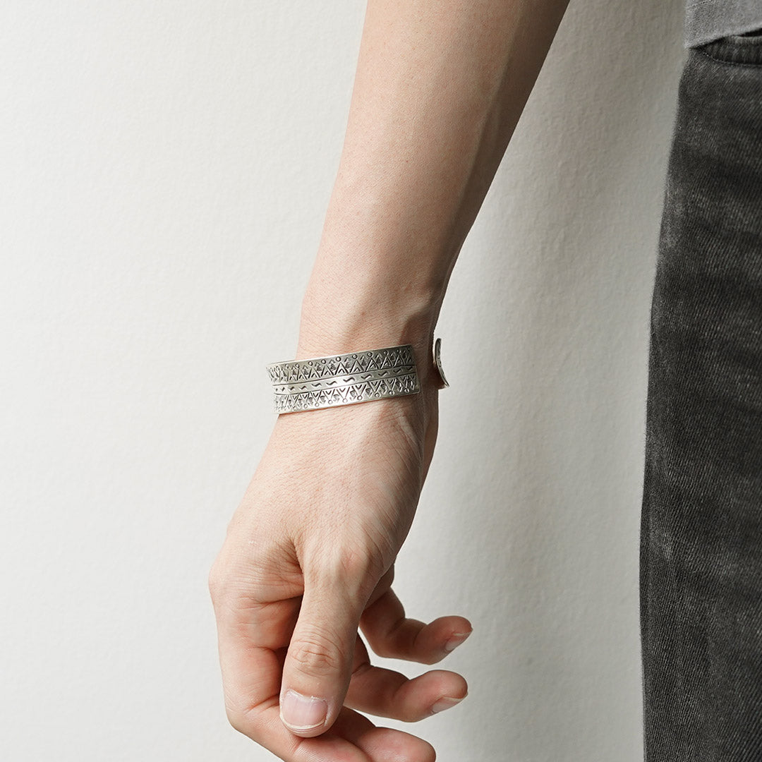 phaduA / Karen Silver Wide Bangle Mountain River