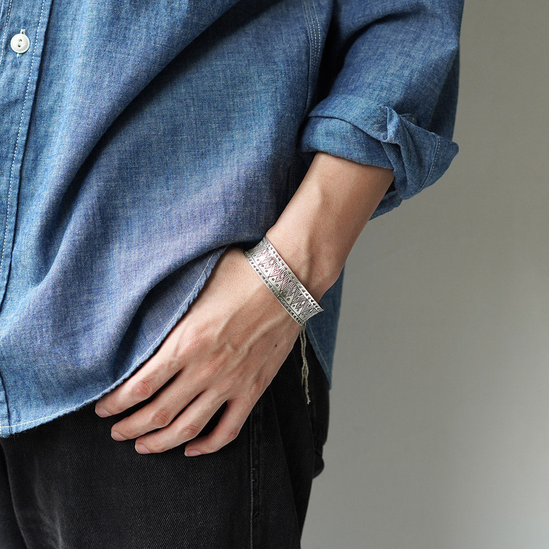 phaduA / Karen Silver Mountain Wide Bangle