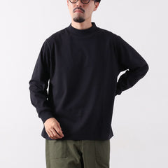 black / M