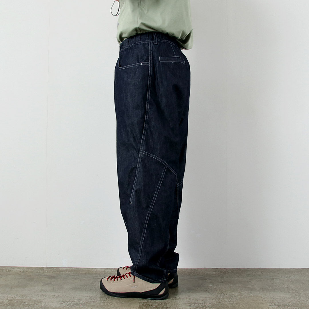 AND WANDER / Pantalón ancho Dry Easy Denim