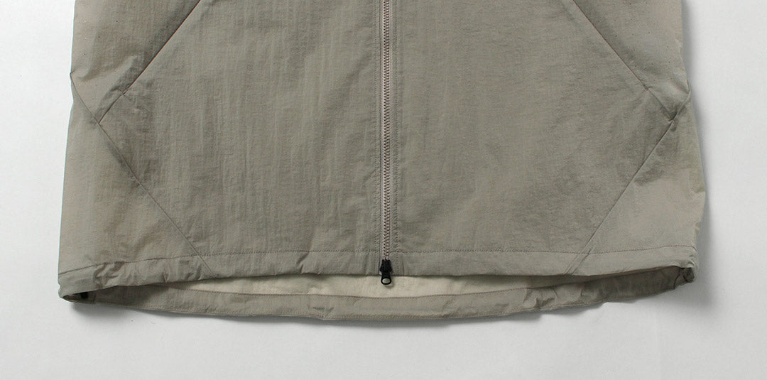 GOLDWIN / Veste coupe-vent en nylon transparent