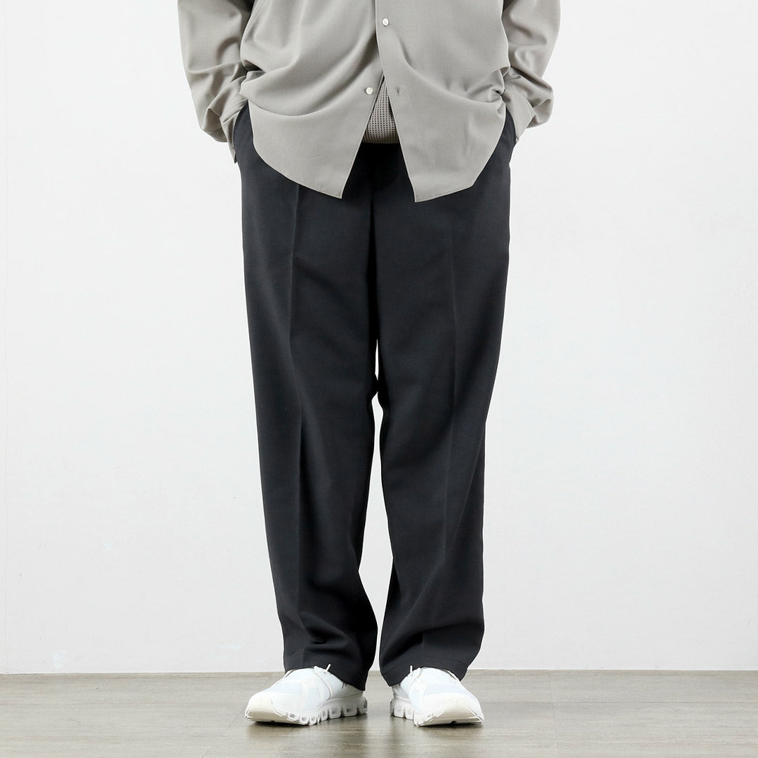 GOLDWIN / One-Tuck Straight Pants