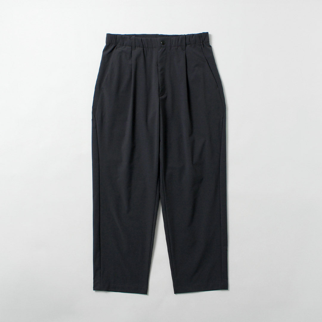 GOLDWIN / Pantalones ligeros cónicos de una sola vuelta en tafetán elástico bidireccional SOLOTEX®