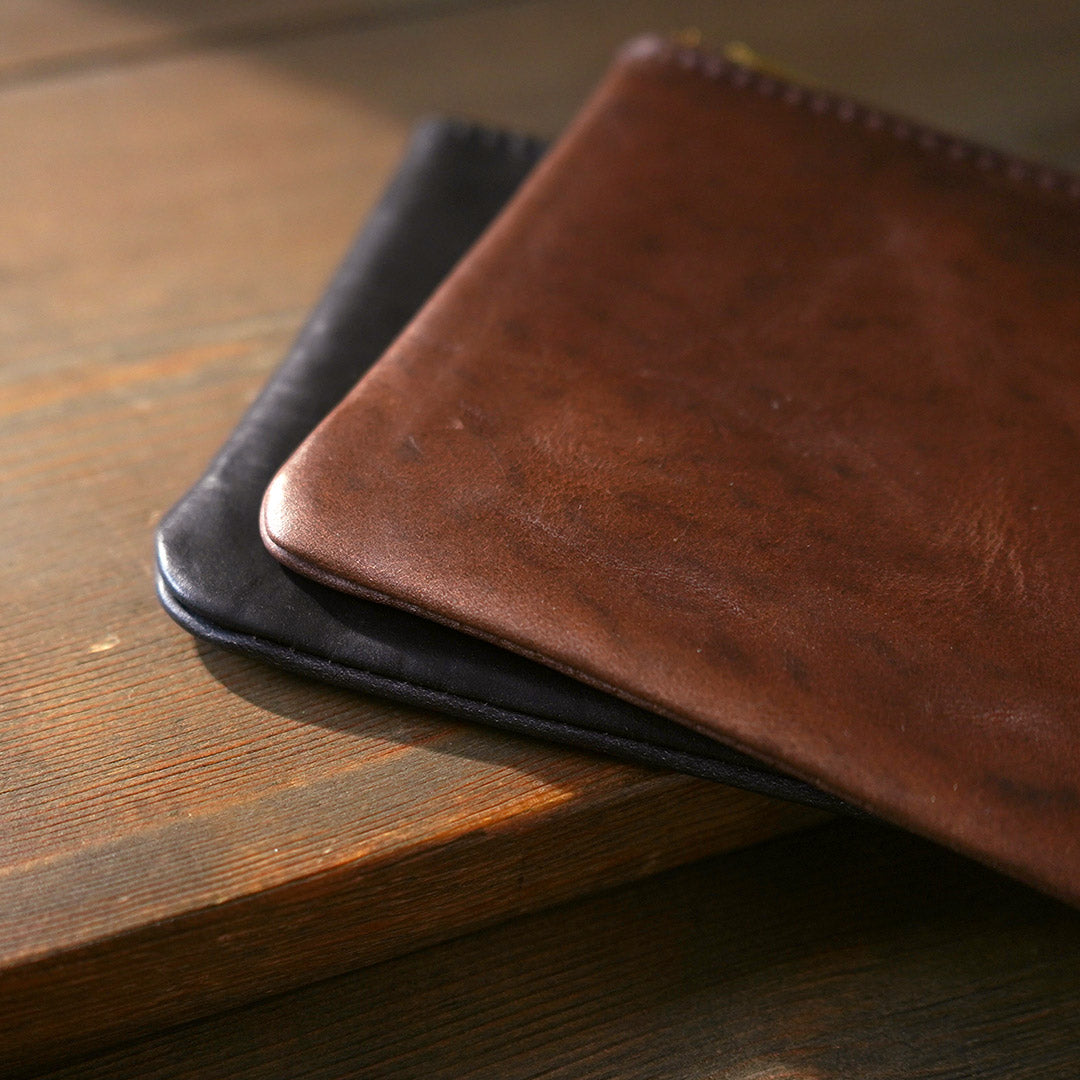 BUTTON WORKS / Portefeuille pochette en cuir Chromexcel
