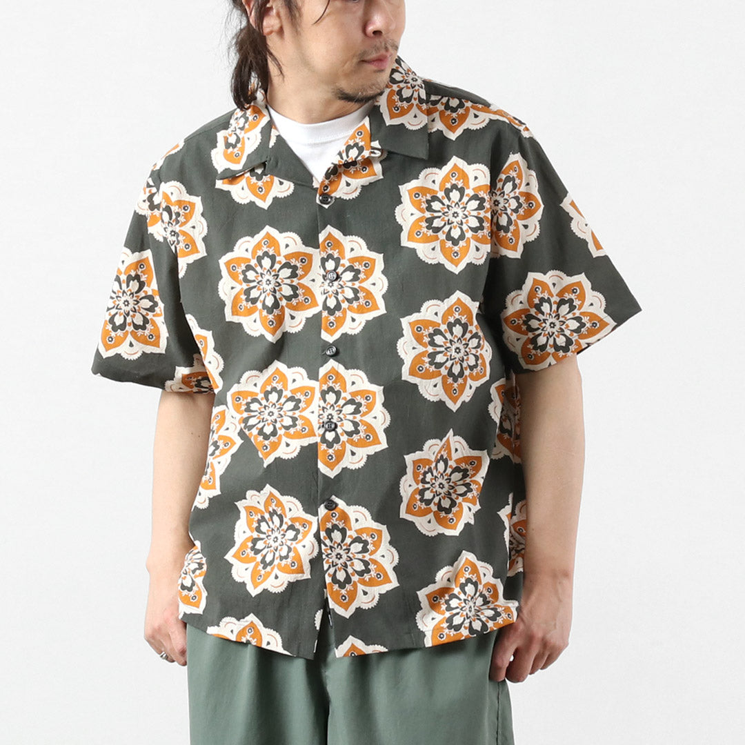 HAVE A GRATEFUL DAY / Open Collar S/S Shirt Round Design Print