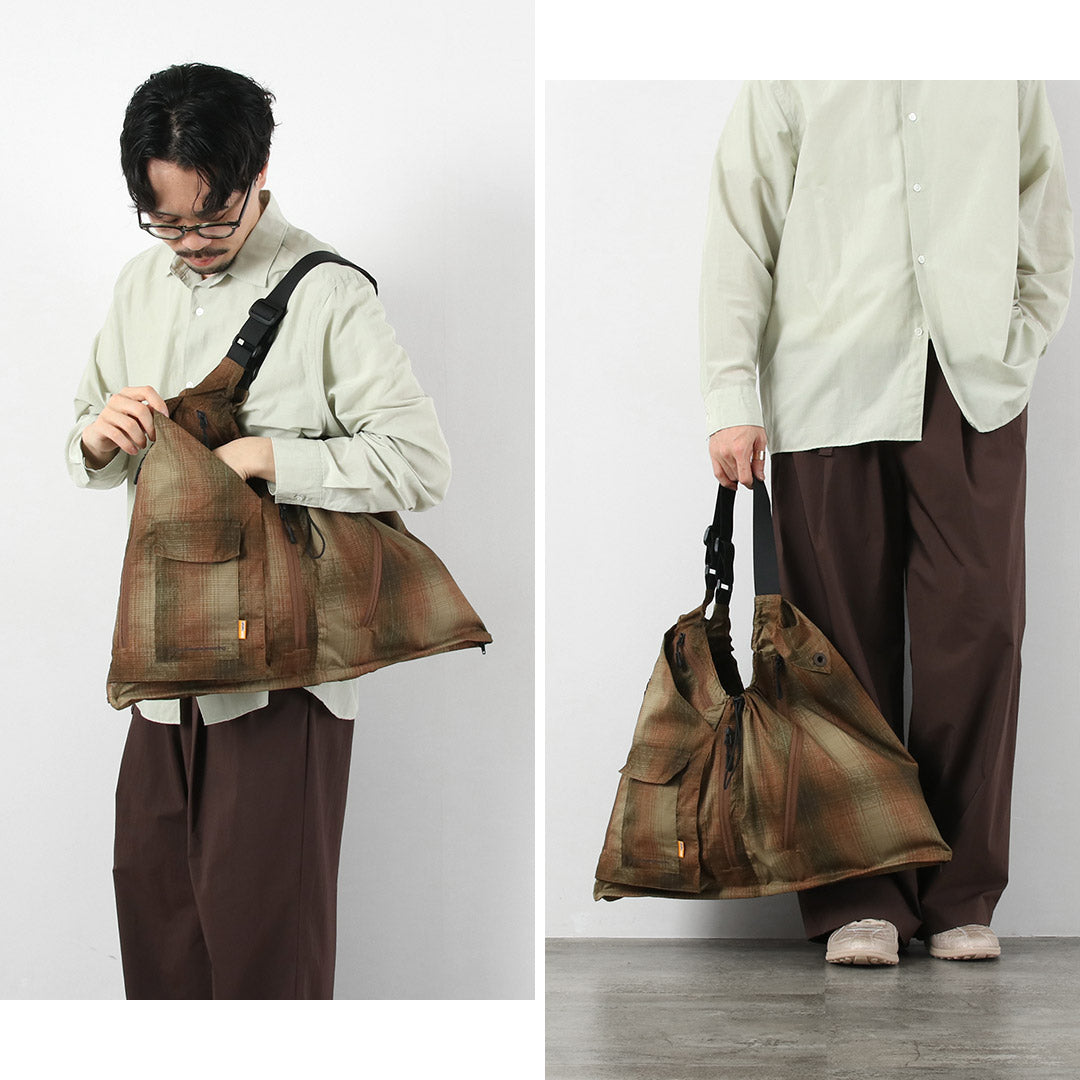 WHITE MOUNTAINEERING / 그립스와니 콜라보레이션 옴브레 체크 2-Way 기어 팩 조끼 4.0 숄더백