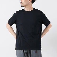 black / 2