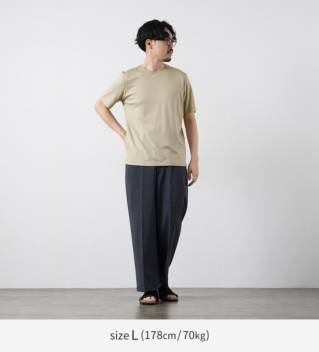 YONETOMI NEW BASIC / T-shirt habillé en laine et soie