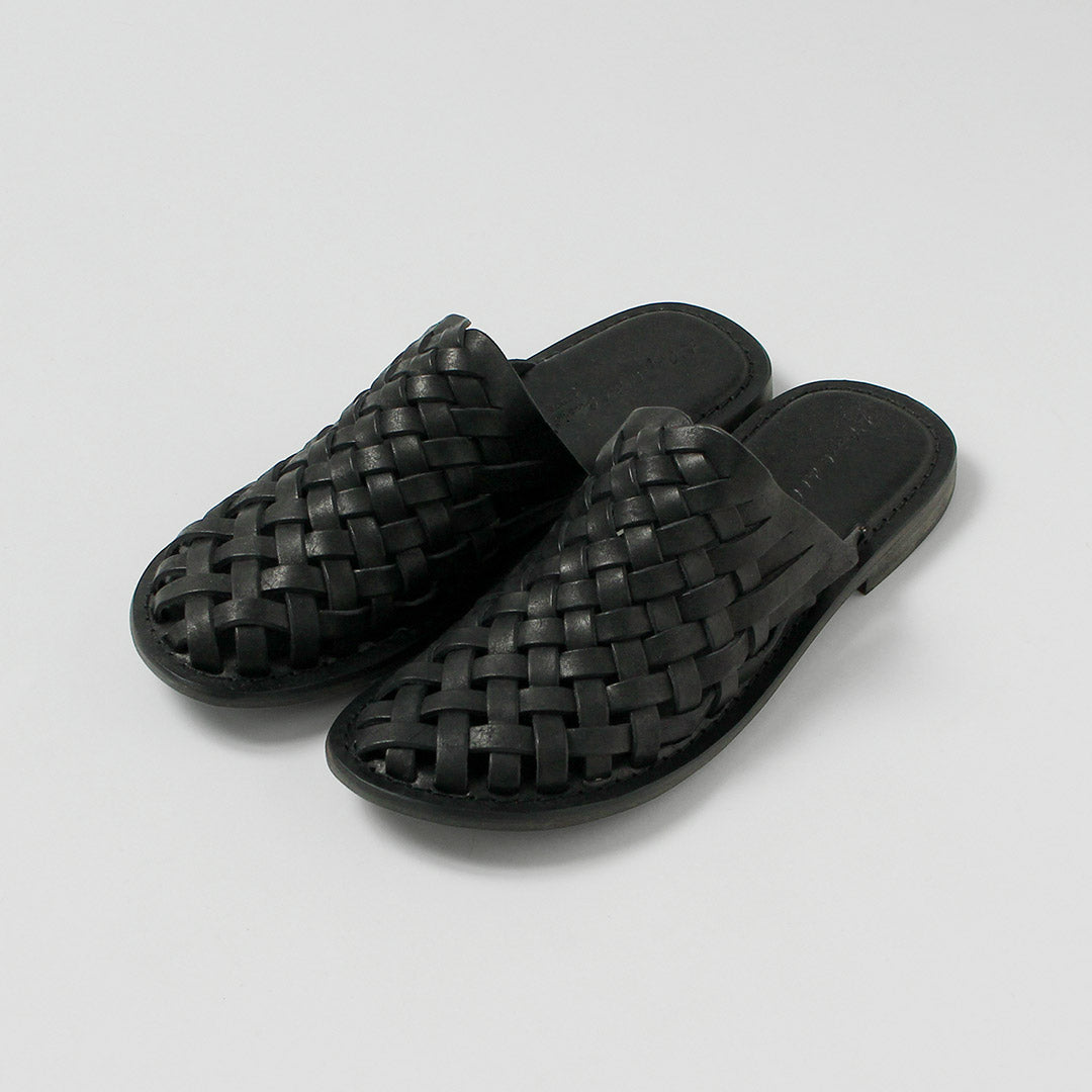 L'ANGOLO DEL CUOIO / Woven Leather Slide Sandals