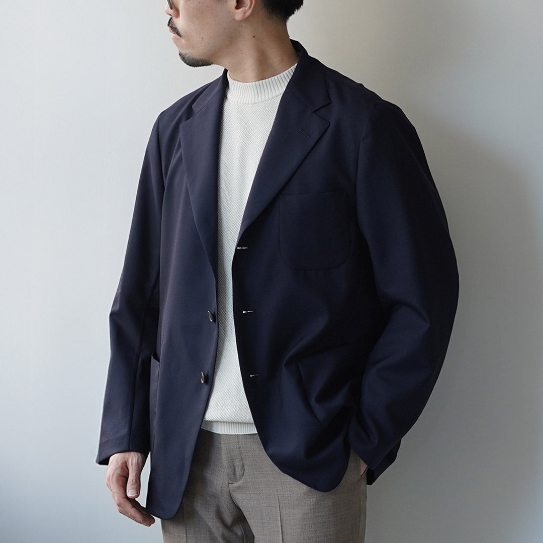 D.C.WHITE / Chaqueta desestructurada de lana de verano